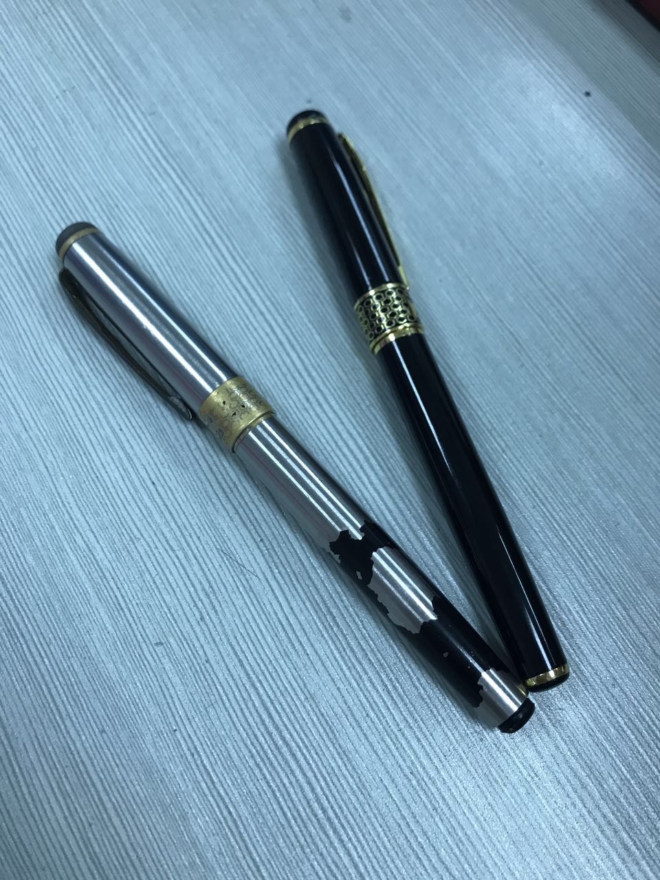 签单神笔（左旧右新）